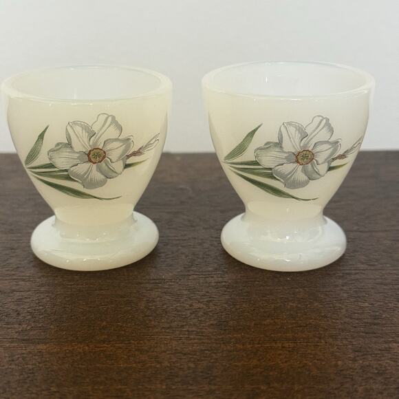 Vintage French Milk Glass Egg Cups Set of 2 White Floral Pattern Narcisse France - Picture 2 of 11